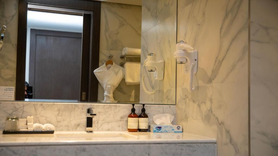 Bathroom 4, Durrat Jalmouda Hotel, Al Jubail