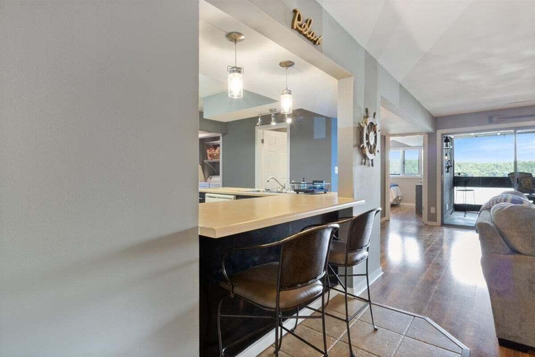 Interior 3, Spacious Pet-friendly Lakeview Condo w/ Boat Slip & Pools, Camden