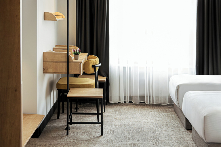 Room 2, Smart By Point, Merkez