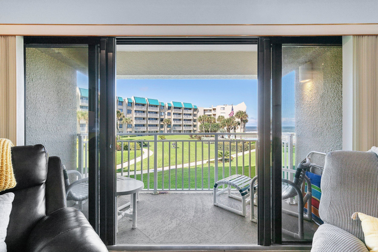 Interior 2, Errol By The Sea 207, Volusia