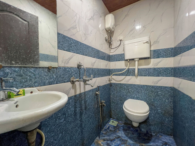 Bathroom 4, AAI OM Residency, Mumbai Suburban