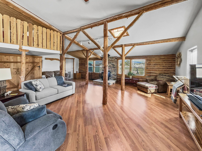 Living area 3, Cedar Mountain Bunkhouse 2 Bedroom Cabin, Montrose