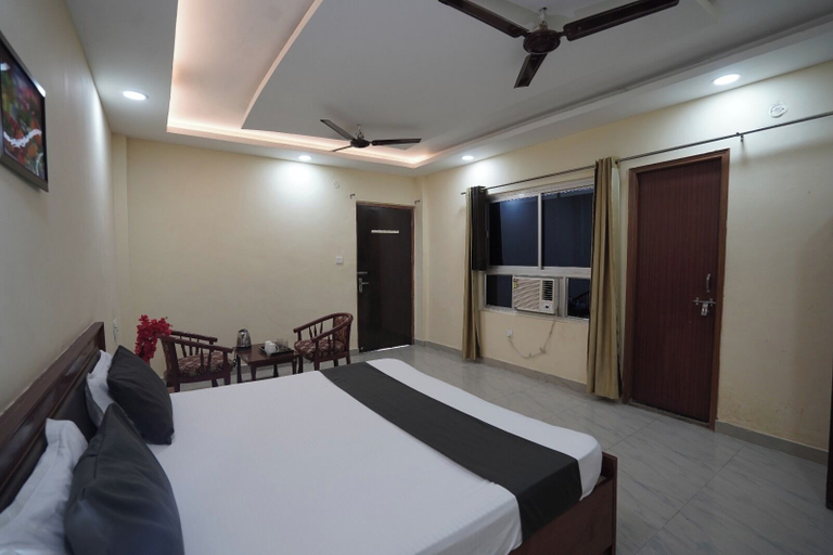 Room 2, NOVA RESORTS, Rae Bareli