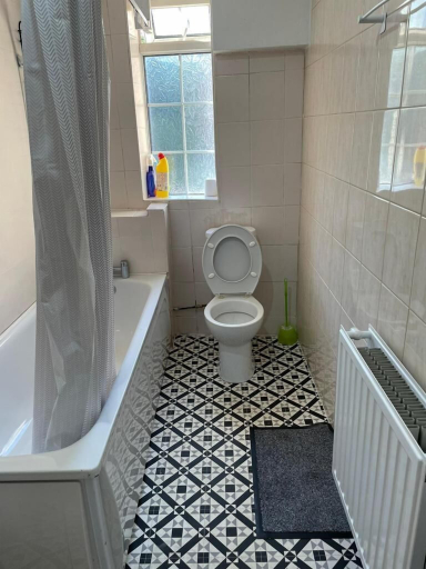 Bathroom 3, Rahal Hotel Hackney London, London