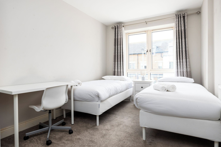 Room 2, Modern New Build in Dublin, Dublin
