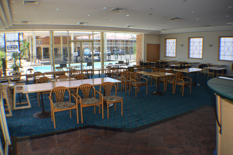 Food & Drinks 4, The Oxley Motel, Dubbo - Pt A