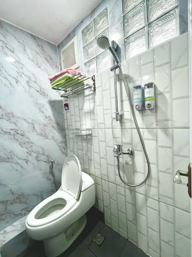 Bathroom 4, Zona Bobo | Muslim Friendly | by Belgareti, Bandung