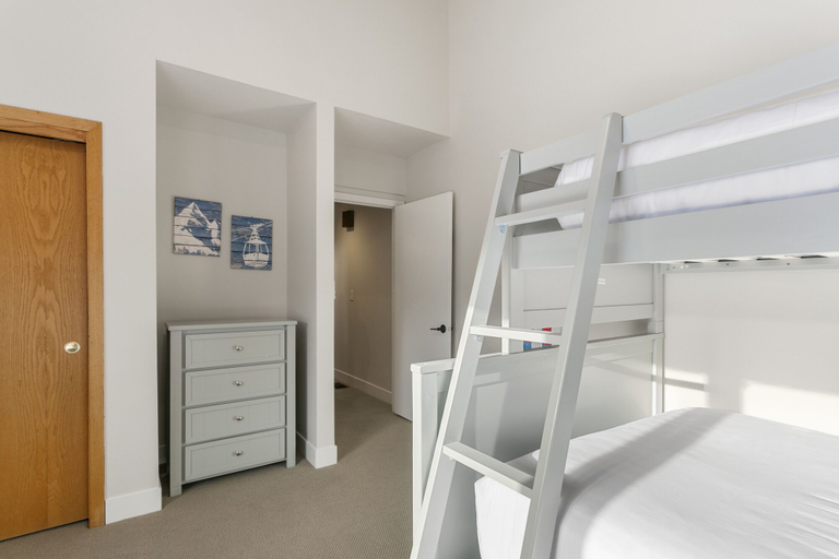 Room 4, 1490 - Three Bedroom Condo with Spa Aspenwood by Deer Valley Resort, Summit