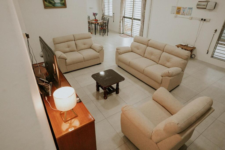 Others 4, (Terminate) Sibu Permai Jaya 500Mbps 10pax 4BR - No Wedding Activities Allowed, Sibu