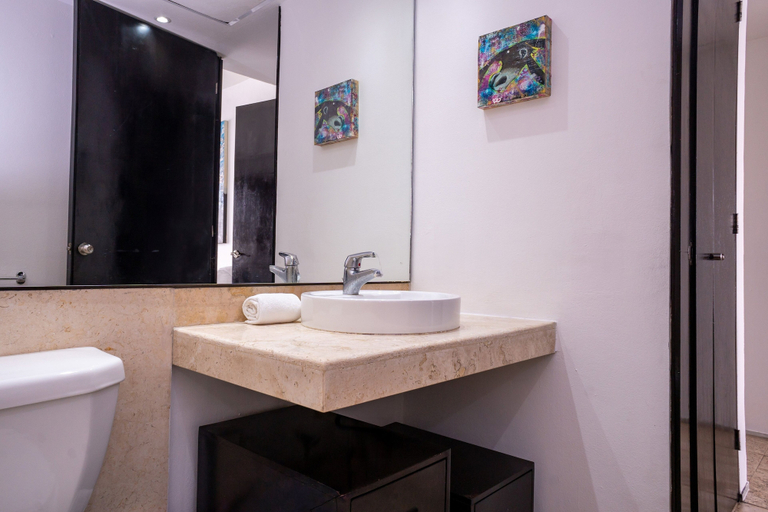 Bathroom 5, Magia Playa Penthouse 2d 3 Bedroom Condo, Cozumel