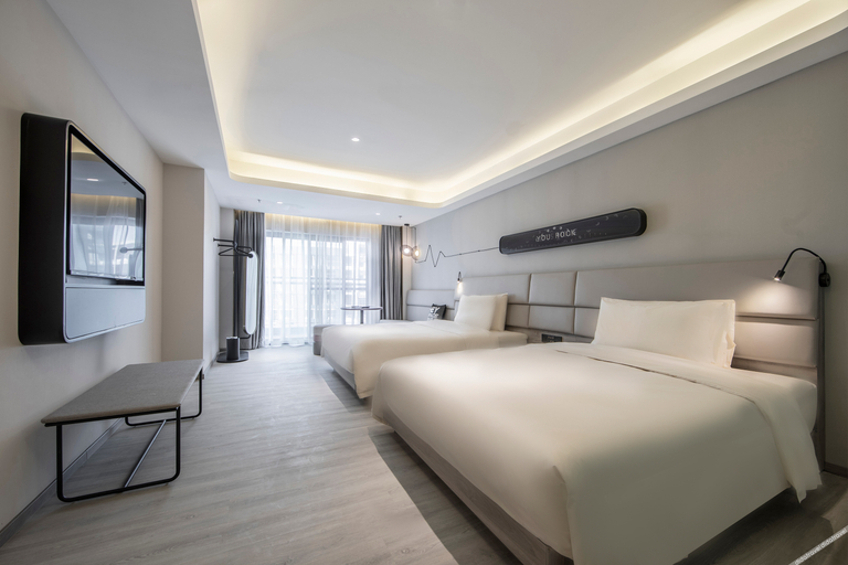 Bedroom 2, X Hotel, Chengdu