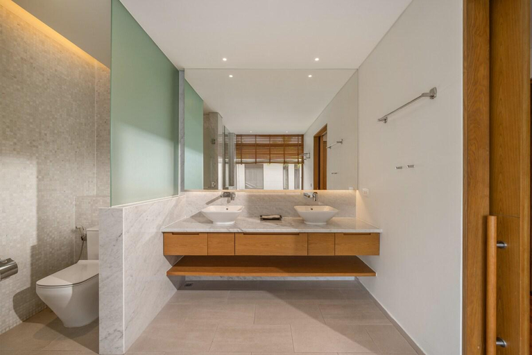 Bathroom 4, The Ocean Estates _ 5 bedrooms _ luxury villa, Da Nang