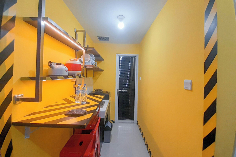 Private kitchen 5, 1Br Apartment Parahyangan Residence Near Itb, Bandung