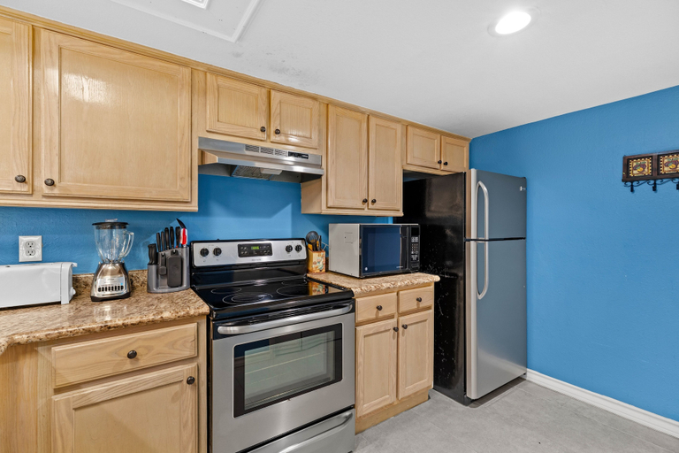 Private kitchen 4, Saida Iv Condo Unit #507 2 Bedroom Condo by RedAwning, Cameron