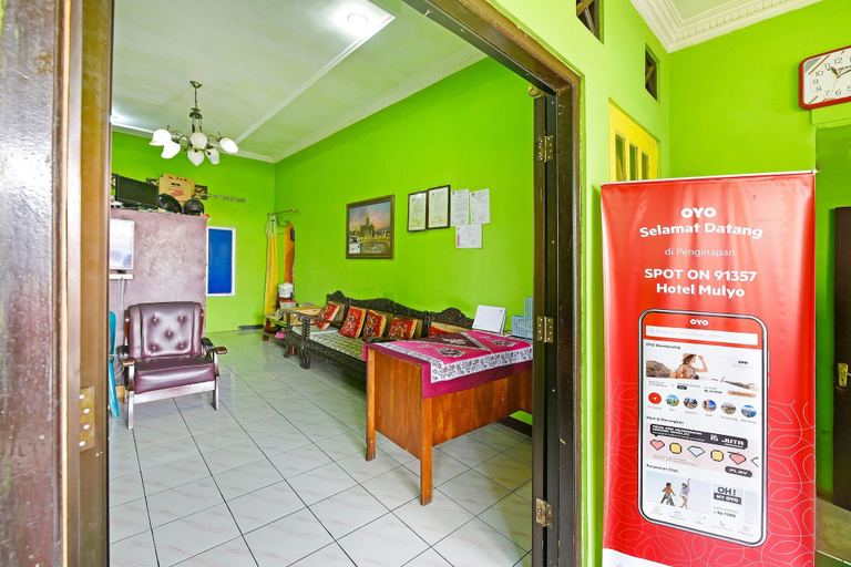 Reception 2, SPOT ON 91357 Hotel Mulyo, Banyumas