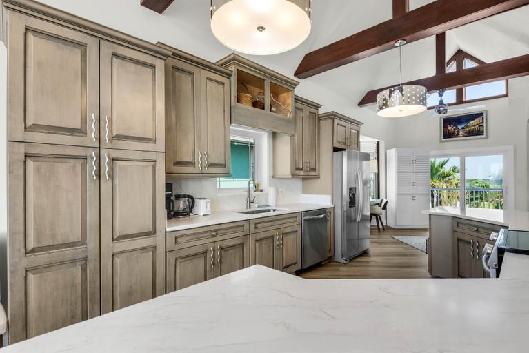 Private kitchen 5, The Gulfview Grandeur, Escambia