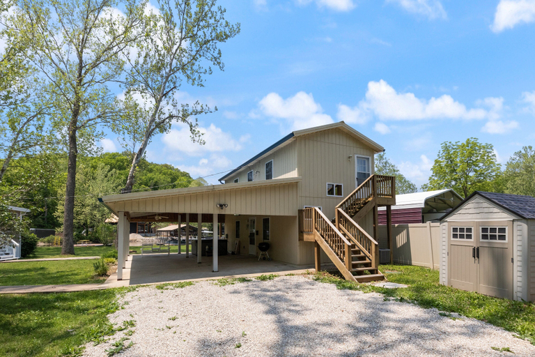 Exterior 4, New! 2 Homes-firepit, Hot Tub, Huge Yard and Dock, Morgan