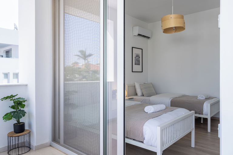 Room 5, Valleria - 2 BR Apt W Pool in Larnaca, Larnaca