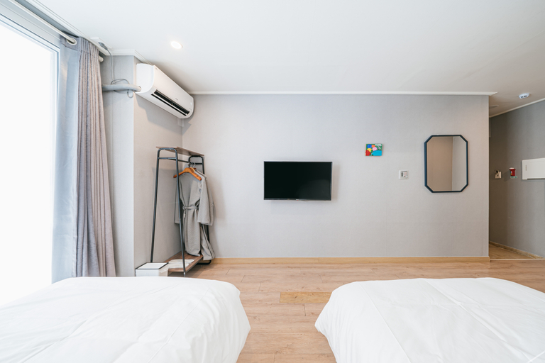Bedroom 2, Jeju Hotel Stayhyun Dongmun Market, Jeju