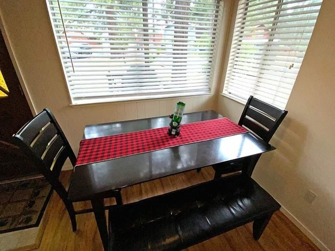 Dining, 2708 Springwood Drive 2 Bedroom Cabin, El Dorado
