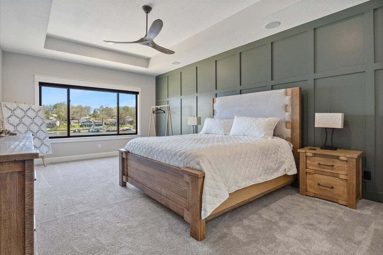 Room 4, Accessible Lakeside Luxury at the 45mm w/ Private Dock, Sunset Views & More, Camden