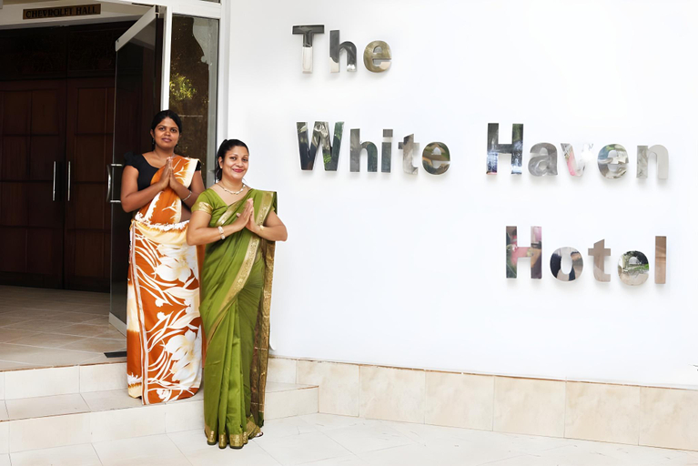 Others 5, The white Haven, Panadura