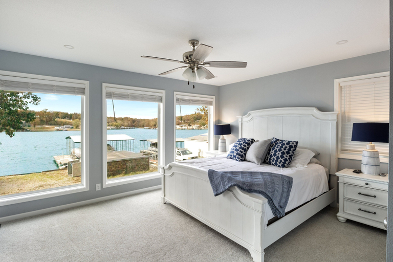 Room 5, Sunset & Lake Views, Outdoor Dining & Seats, Morgan