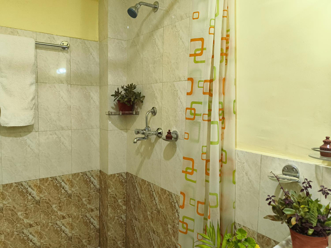 Shower 3, Tanani Newa Home, Bagmati