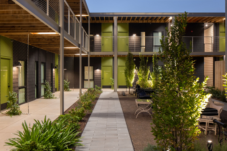 Exterior & Views