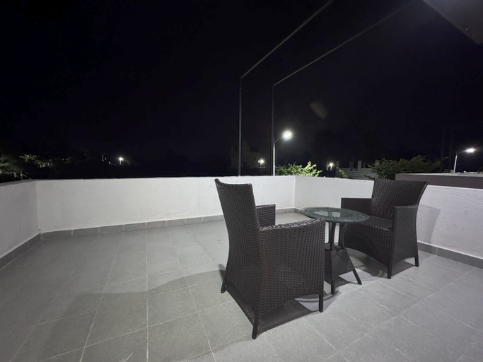 Rooftop terrace, Tranquil Vacations, Bangalore Rural