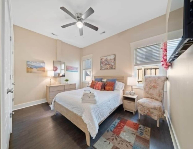 Room 2, Blue Snapper 3 Bedroom Condo by RedAwning, New Hanover
