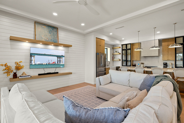Living area 3, Miramar House, 120 E. Constellation 6 Bedroom Home, Cameron