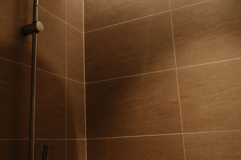 Bathroom 5, Beachfront Luxury 2 Bedroom Apartment by Villuxy, Da Nang