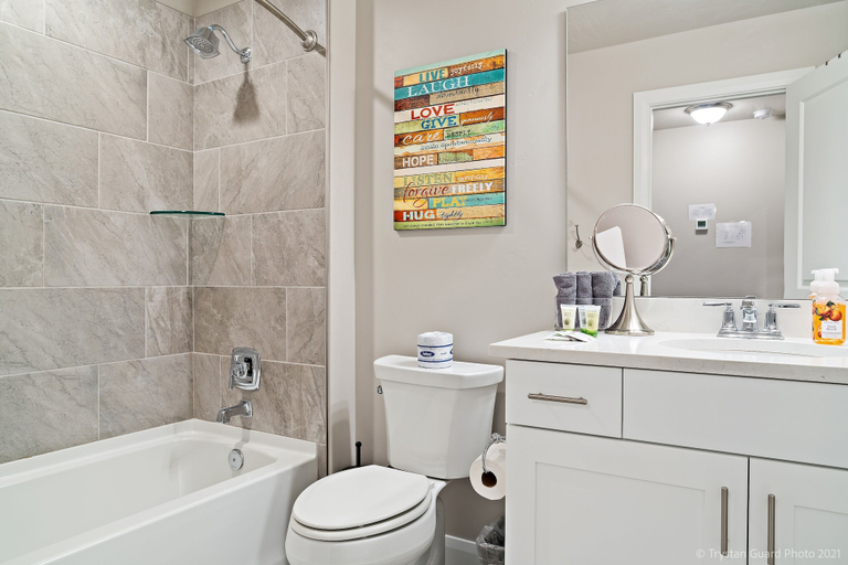 Bathroom 3, Luxurious Southern Utah Villa by Redawning, Washington