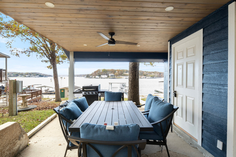 Outdoor dining 3, Sunset & Lake Views, Outdoor Dining & Seats, Morgan