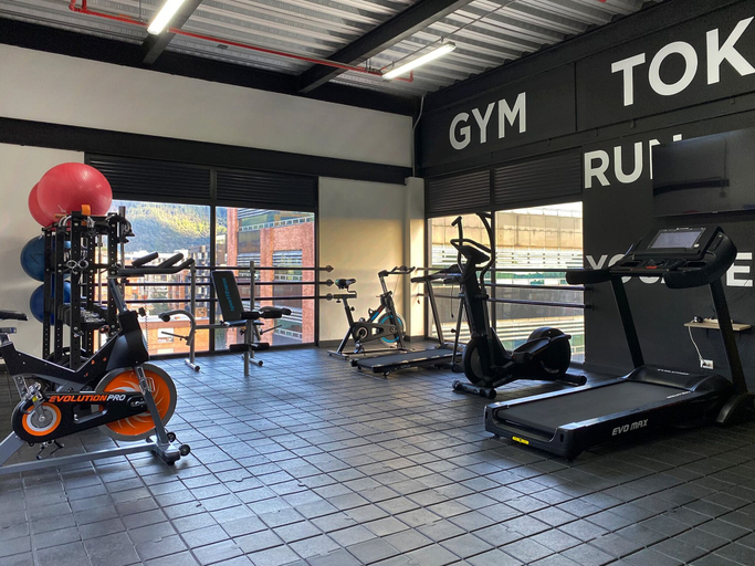 Gym 5, Edificio Tokyo Plus, Santafé de Bogotá
