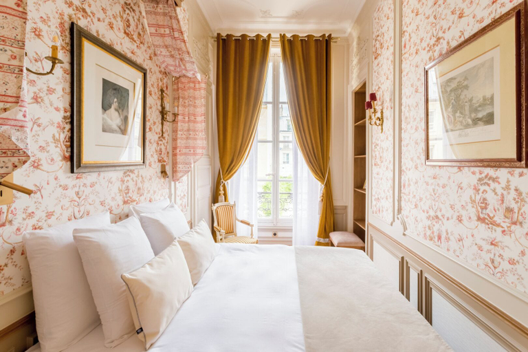 Room 3, Merveil Signature Suite - Marais Braque, Paris