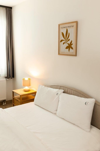 Bedroom 3, Magnolia Apartment Hotel, Budapesti