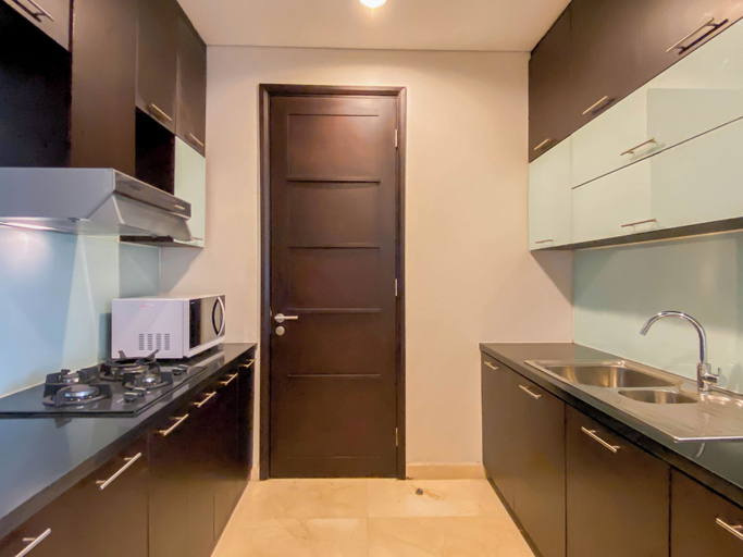 Private kitchen 4, Strategic 2Br Apartment With Private Lift At Masterpiece The Epicentrum Kuningan, Jakarta Selatan