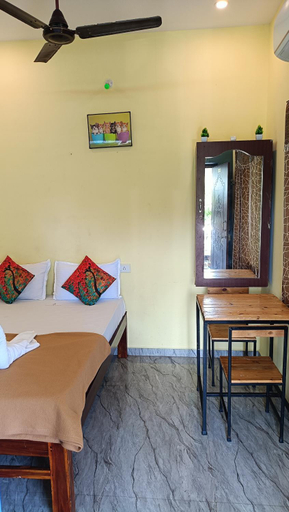 Bedroom 2, Heaven Villa, Viluppuram