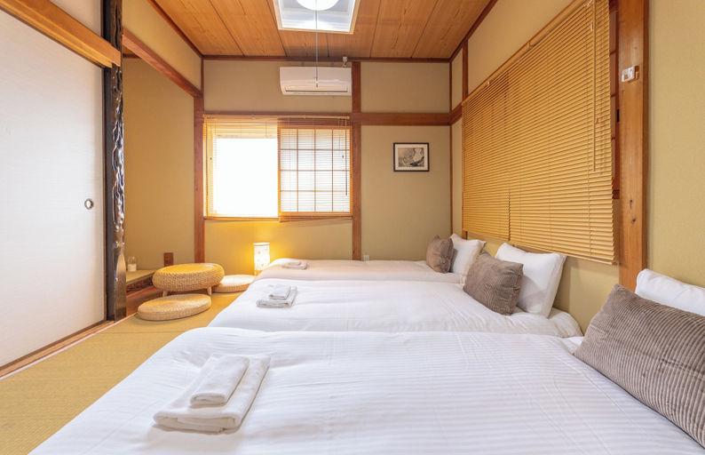 Living area 2, TabiTime Sumiyoshikamikakushi, Osaka