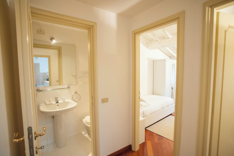 Bathroom 3, Italianflat - Via Mazzini, Verona