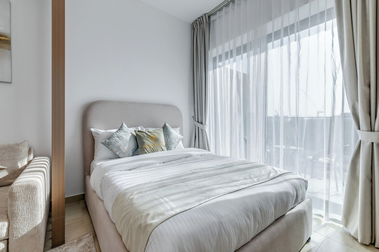Room 2, GLOBALSTAY. The Elysee III Apartments, Dubai