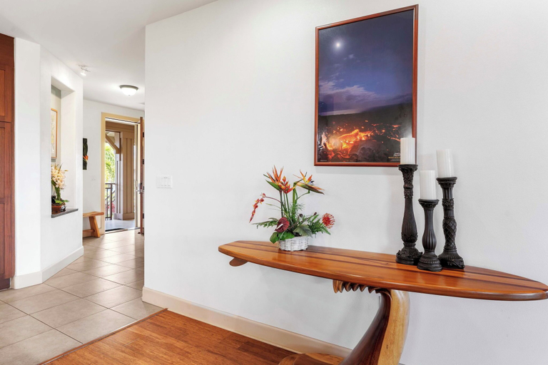 Interior 2, AC Newly Updated Concierge Included Outdoor Lanai - Vrkcv, Hawaii
