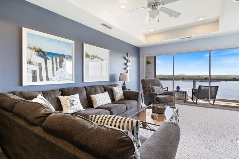 Living area 4, Family-friendly Condo w/ 2 Pools & Updated Deck on the 14mm, Camden