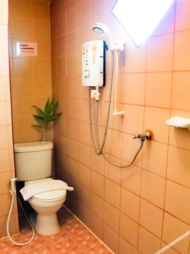 Bathroom, Missoniya Hotel, Chatuchak
