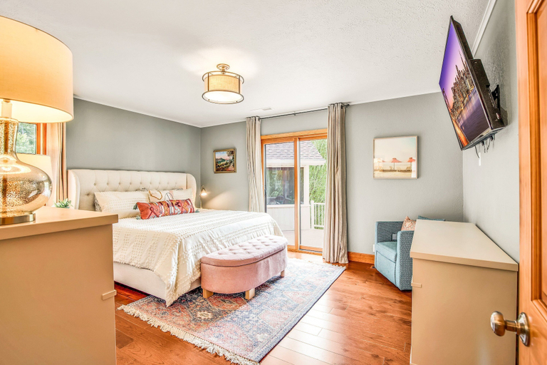Room 4, Amazing Cove, Fenced Yard, & Game Room!, Camden