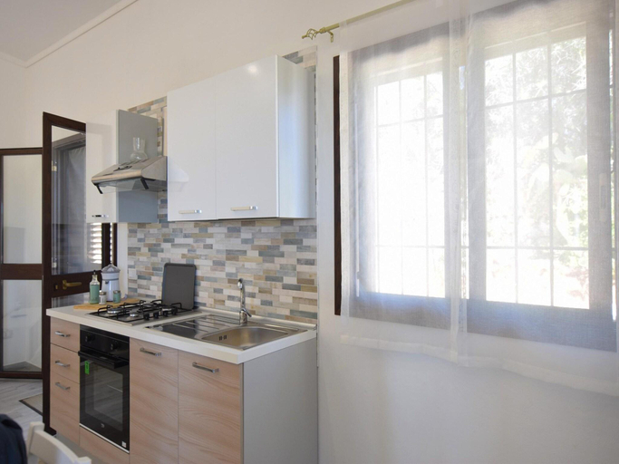 Others 3, Holiday Home Floridia with Private Pool, Syracuse