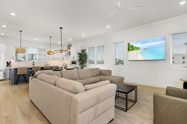 Living area 5, 5350 Chasing Sunshine: 5bd/4.5ba Pool Home! 5 Bedroom Home, Lee