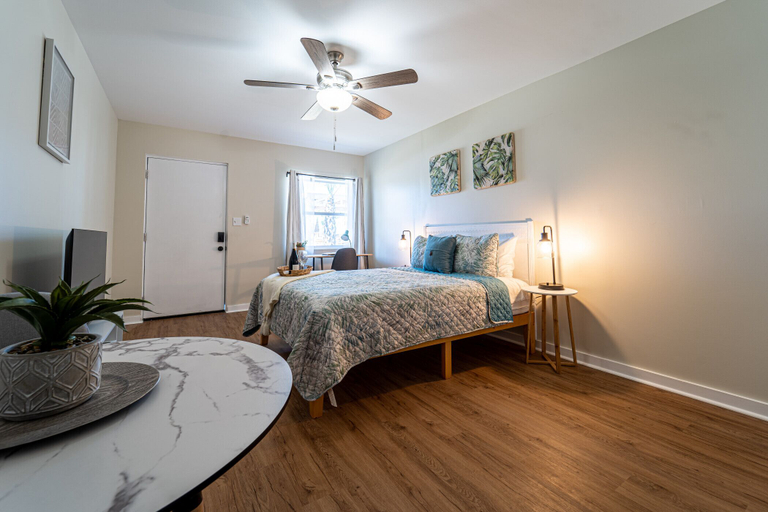 Bedroom 2, Bahama Breeze, Bay